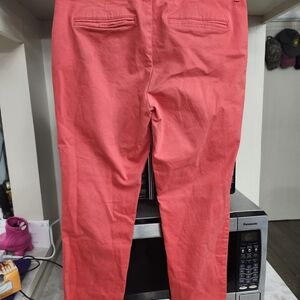 GAP Women's Vibrant Coral Straight Leg Pants